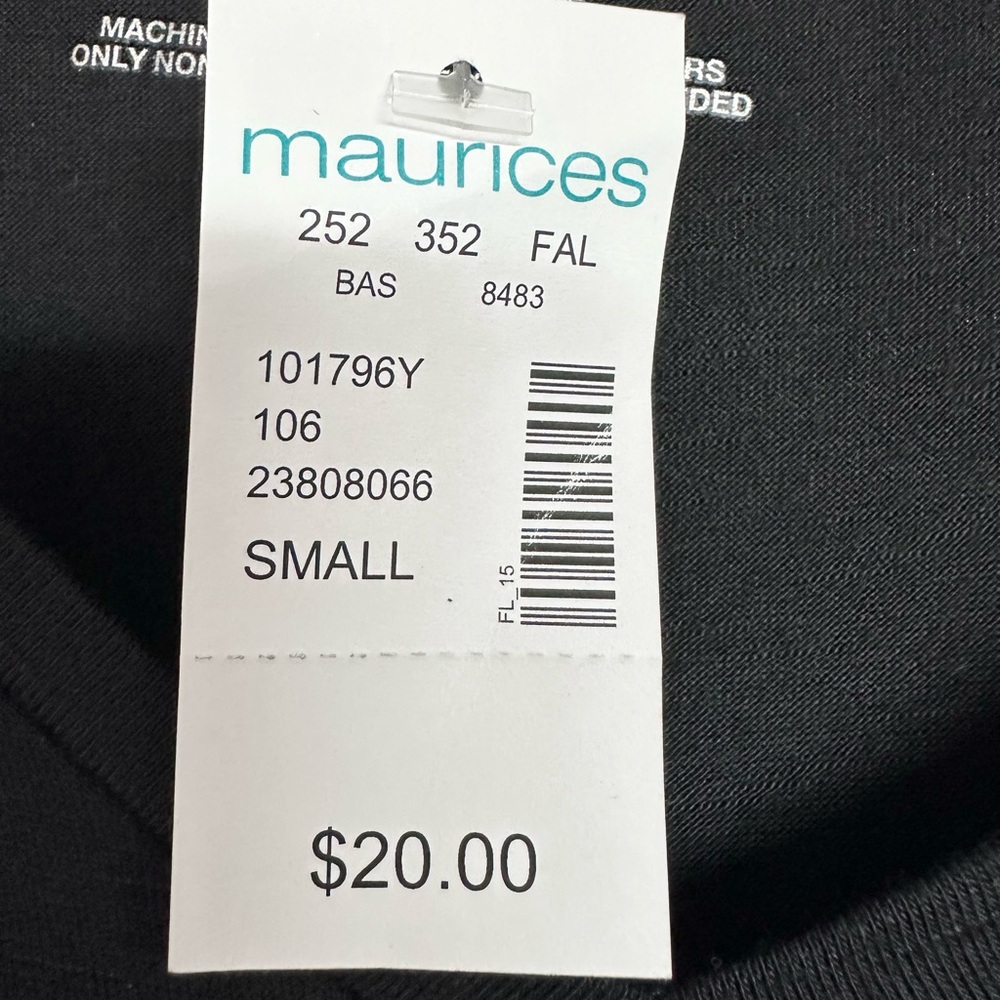 NWT Maurices 24/7 Women's Black Short Sleeve V Neck Shirt Top Size small - Picture 6 of 6